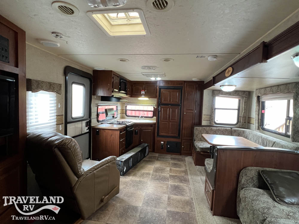 2013 Forest River Rockwood Windjammer 3002W - Image 3
