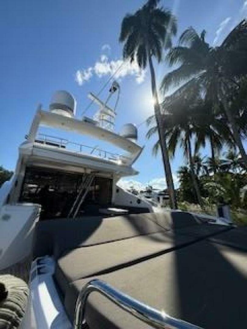 2012 Sunseeker Predator Sport Yacht 74 - Image 18