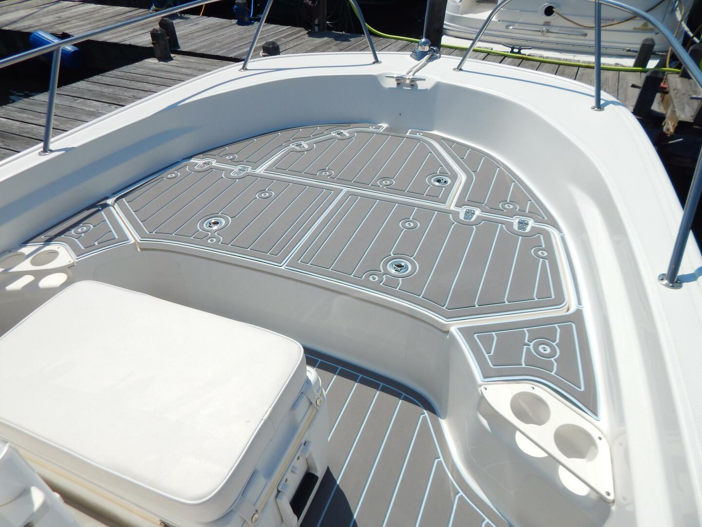 2020 Boston Whaler 190 Montauk Base - Image 9