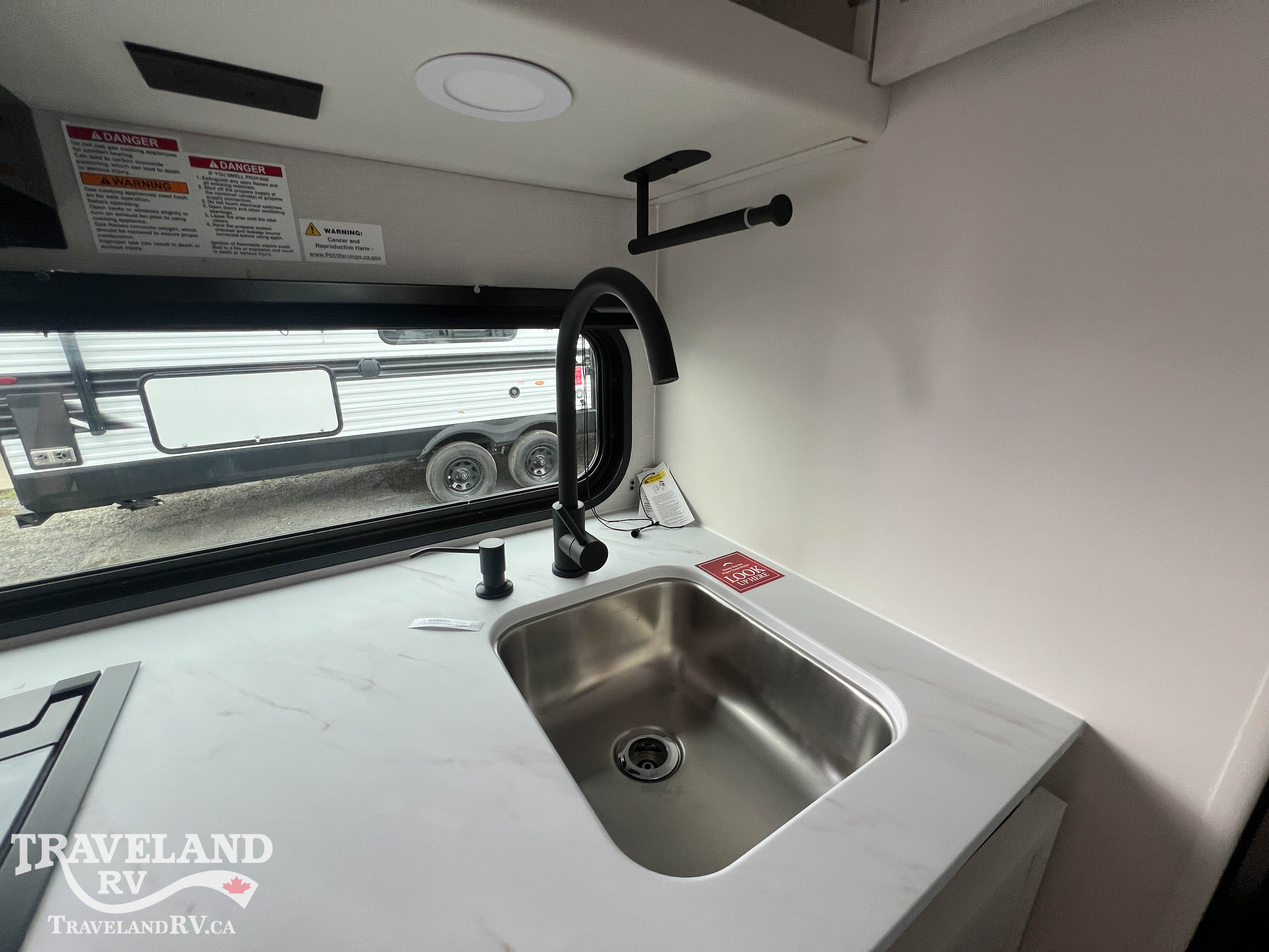 2026 Grand Design Transcend ONE 161DB - Image 11