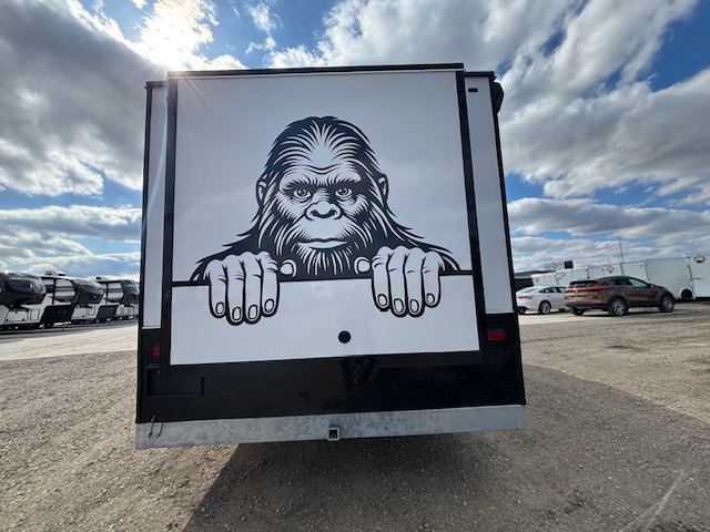 2027 ICE CASTLE SASQUATCH 8X24 - Image 6
