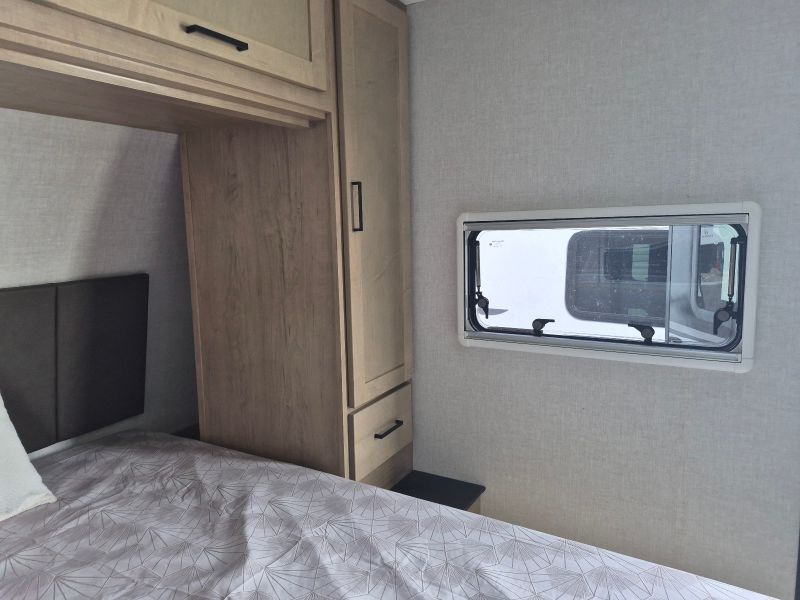 2027 Ember RV Touring Edition 2200ETL - Image 16