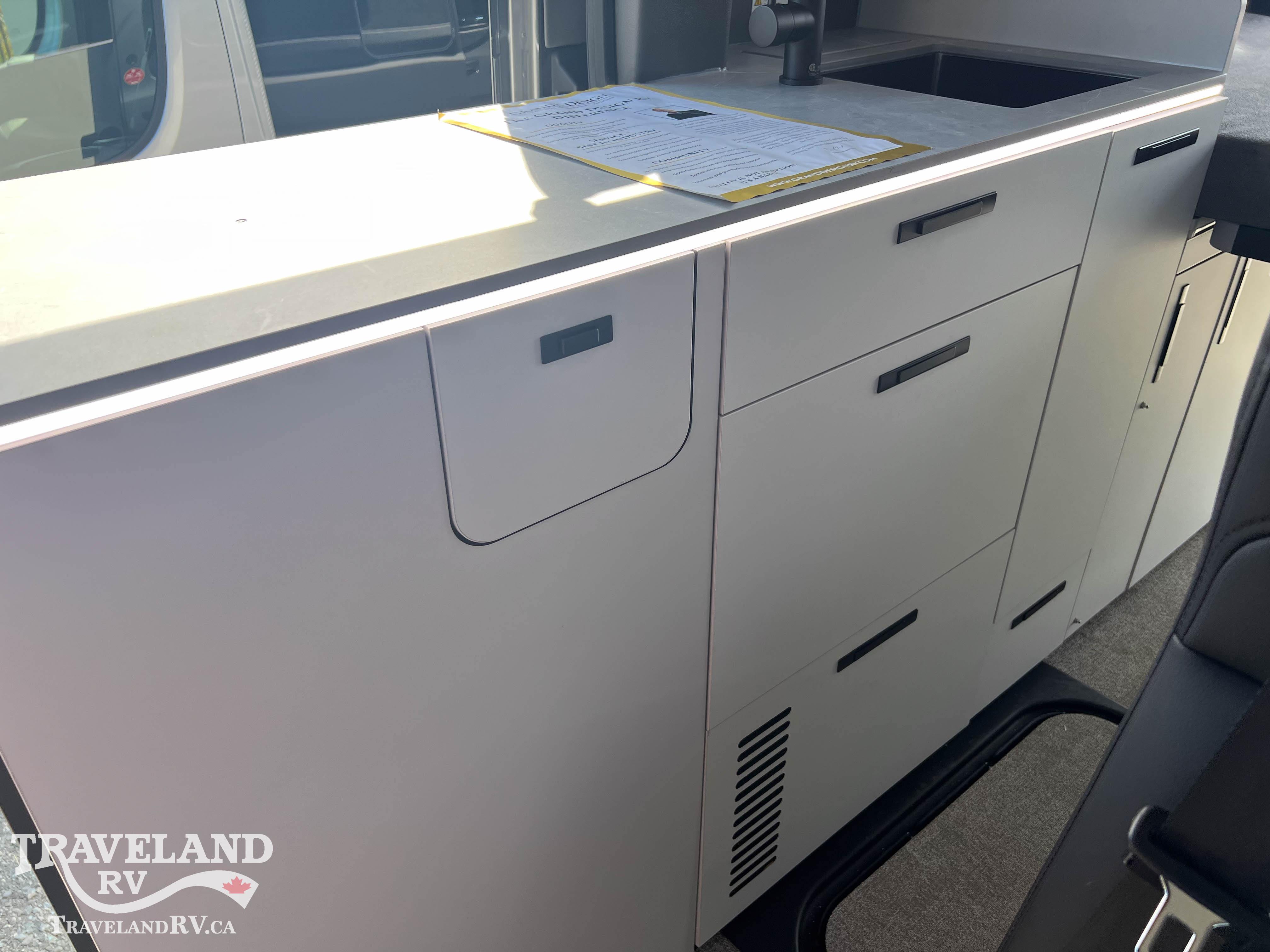 2027 Grand Design Lineage Series VT LVT1 - Image 18