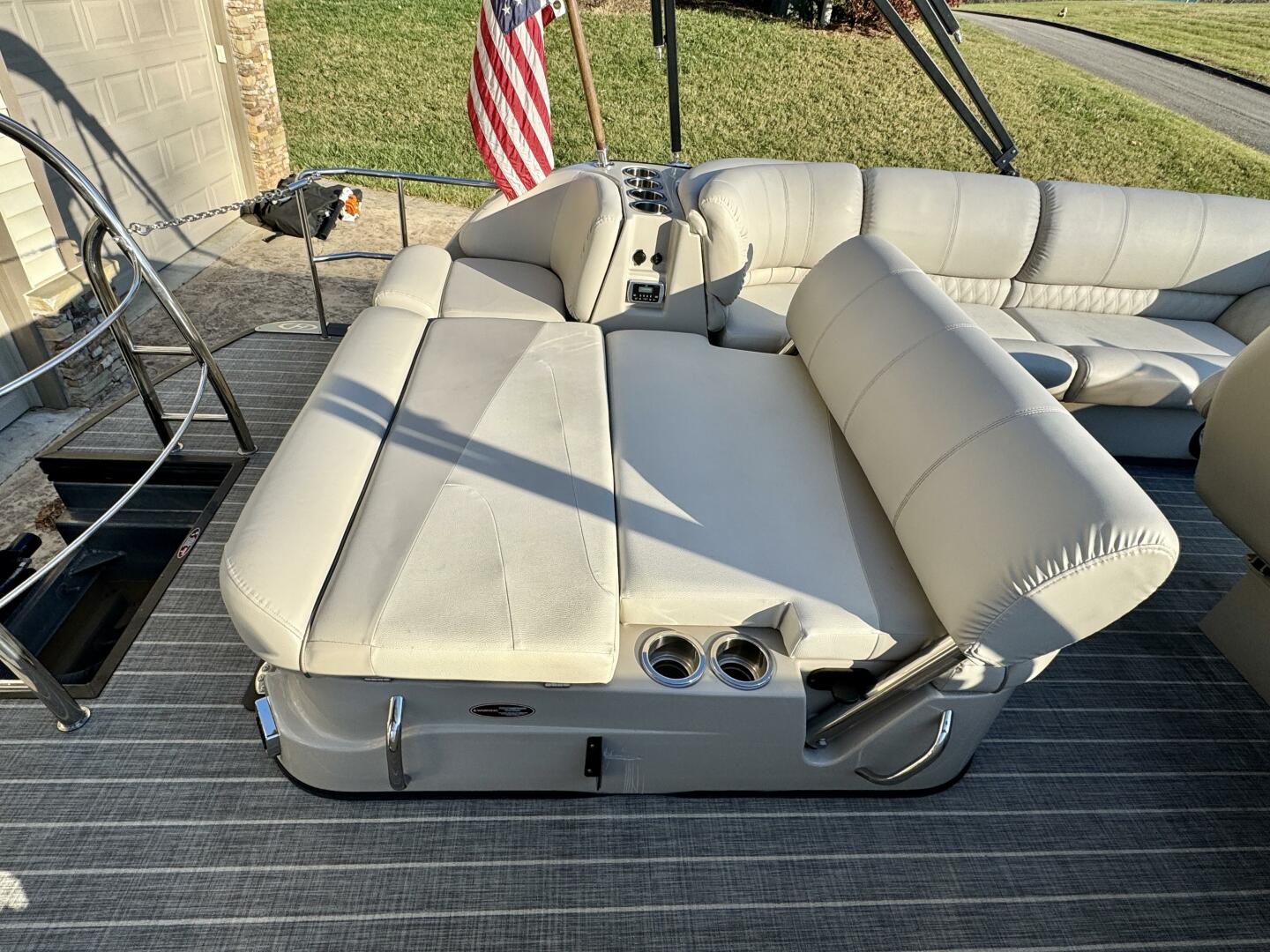 2016 Harris Grand Mariner 250 SLEC Tritoon - Image 54