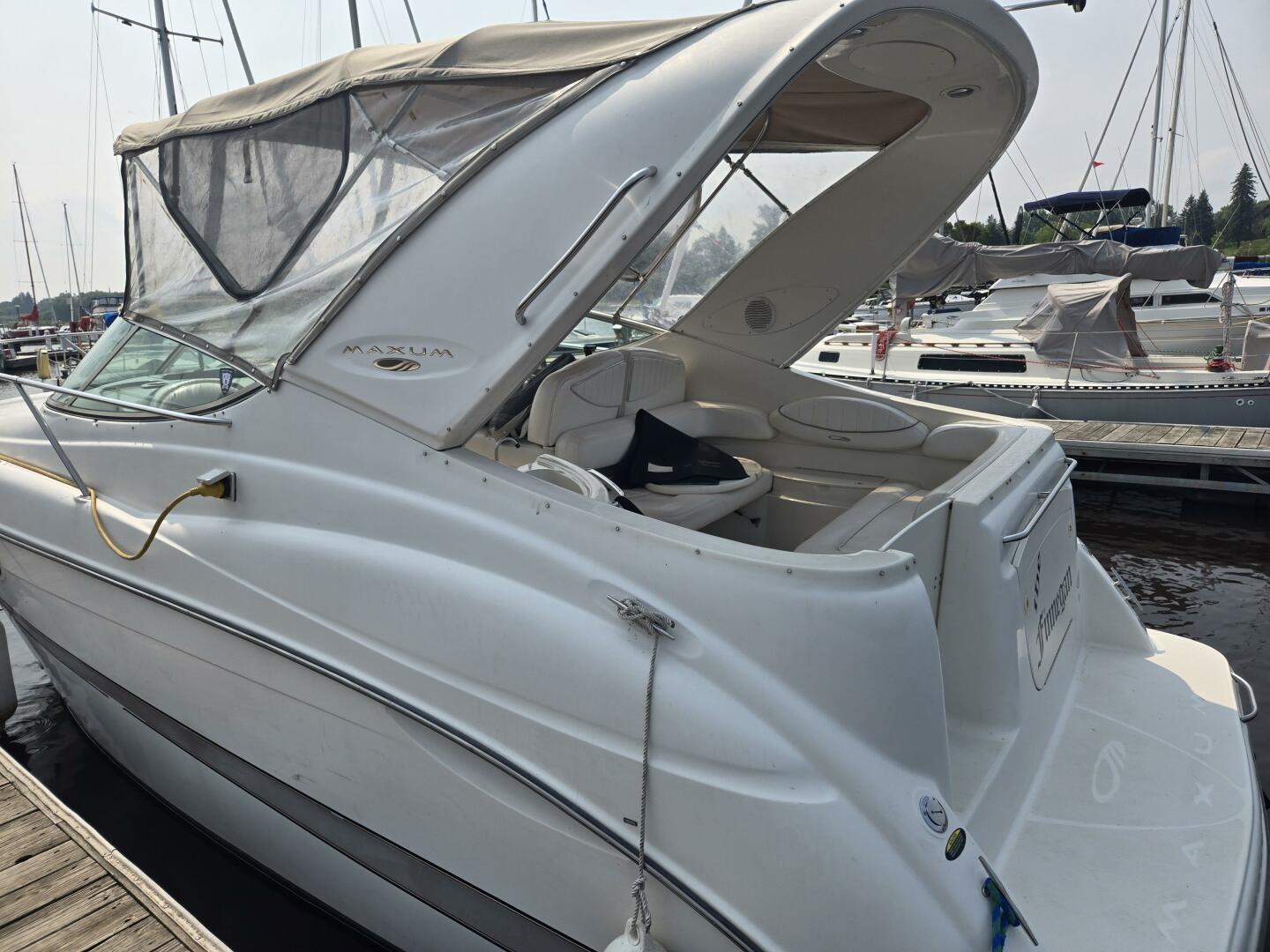 2001 Maxum Maxum 2400 SCR Base - Image 3