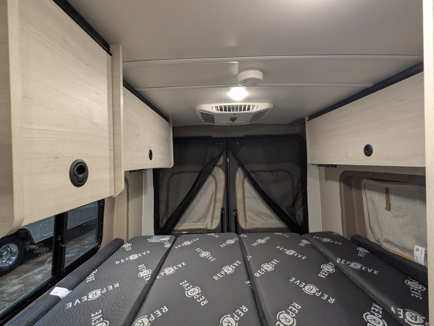 2027 Winnebago Solis 59PX - Image 27