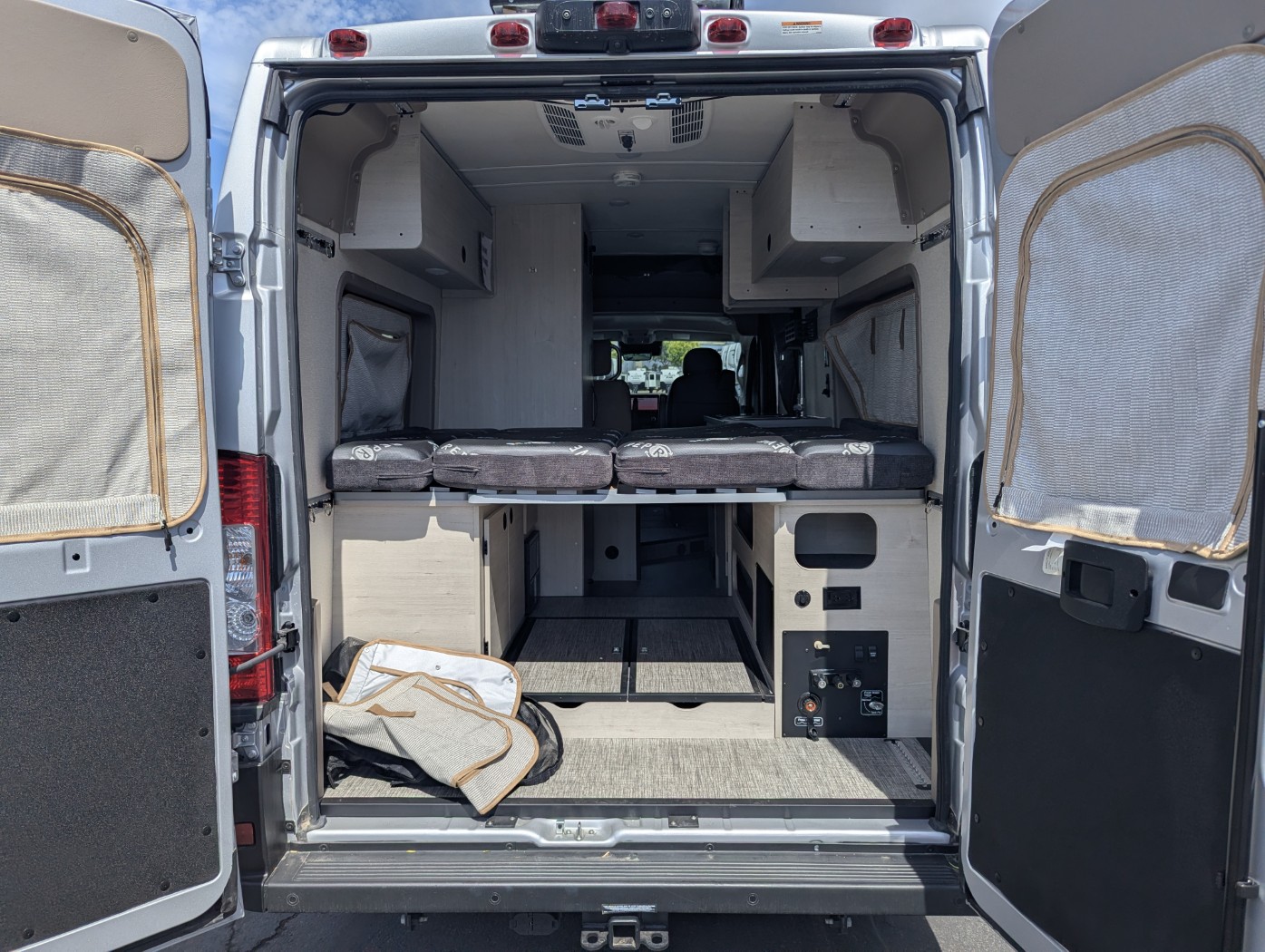 2026 Winnebago Solis 59PX - Pop Top - Image 11