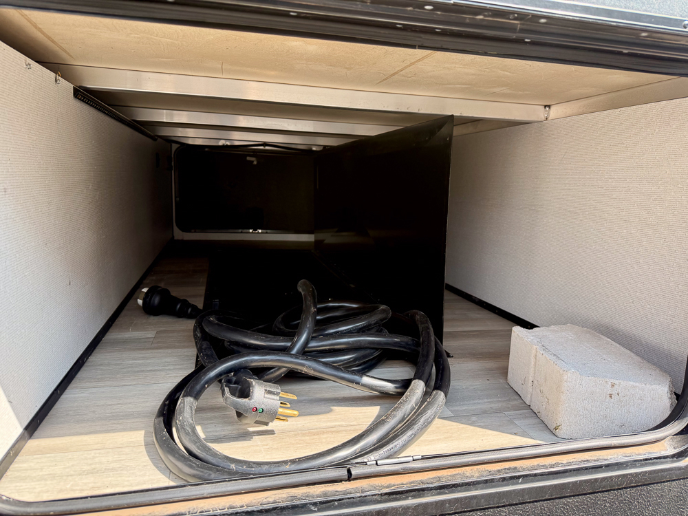 2022 CRUISER RV MPG ULTRA LITE TOY HAULER 2700 - Image 7