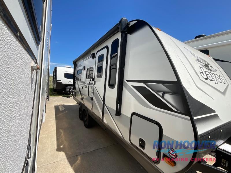 2023 JAYCO JAYFLIGHT 240RBSW - Image 2