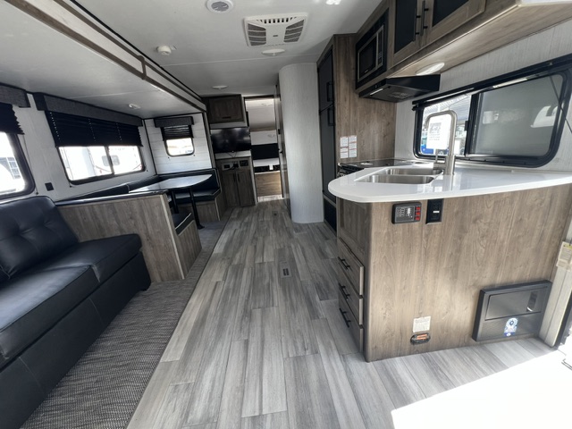 2022 Heartland Pioneer PI RL 250 - Image 18