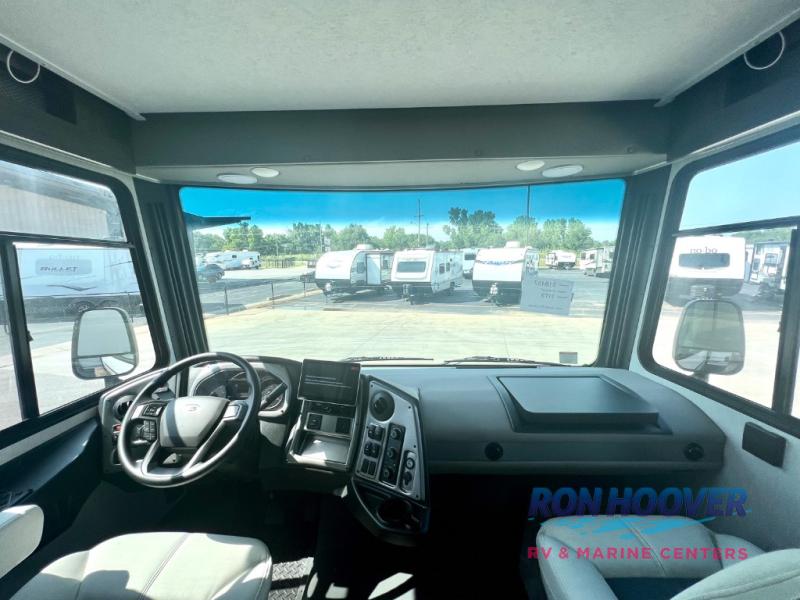 2024 COACHMEN 31TS - Image 18