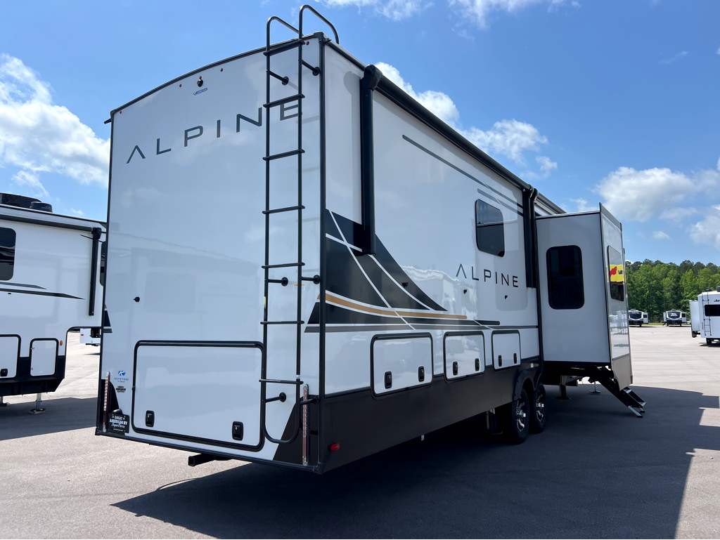 2025 Keystone ALPINE 3820FK - Image 4