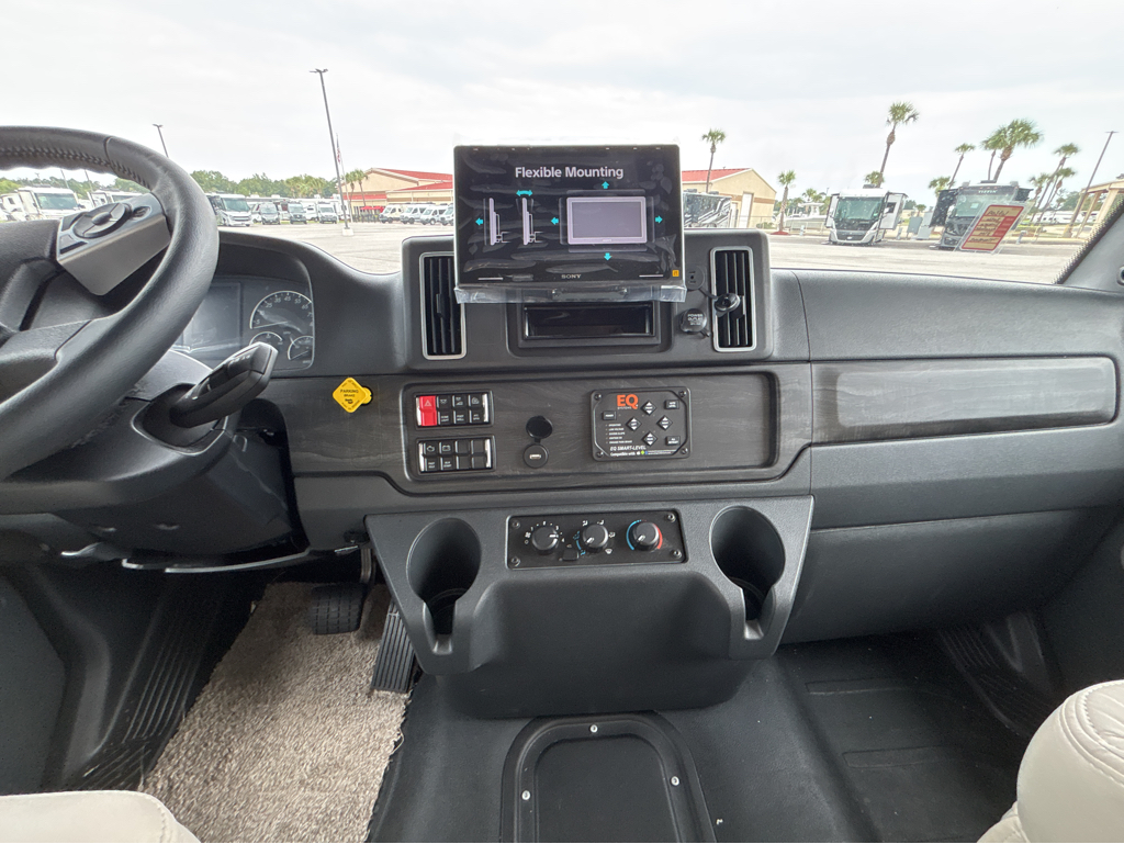 2026 ENTEGRA COACH ACCOLADE 37M - Image 32