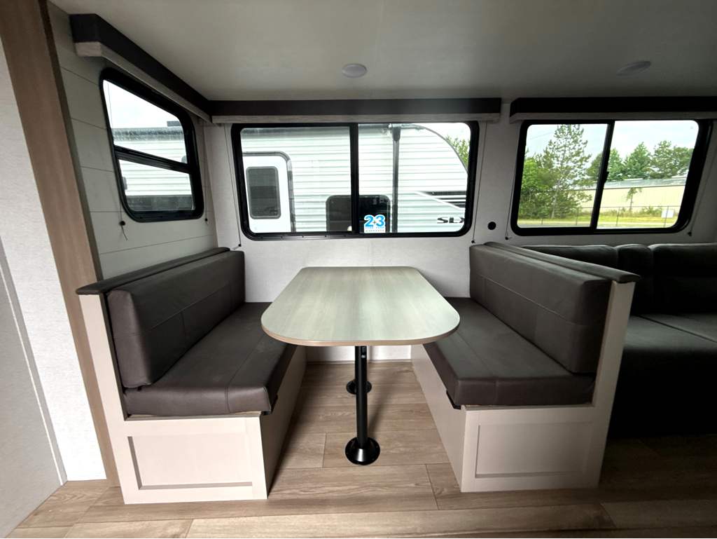 2027 JAYCO JAY FLIGHT 263BHS - Image 13