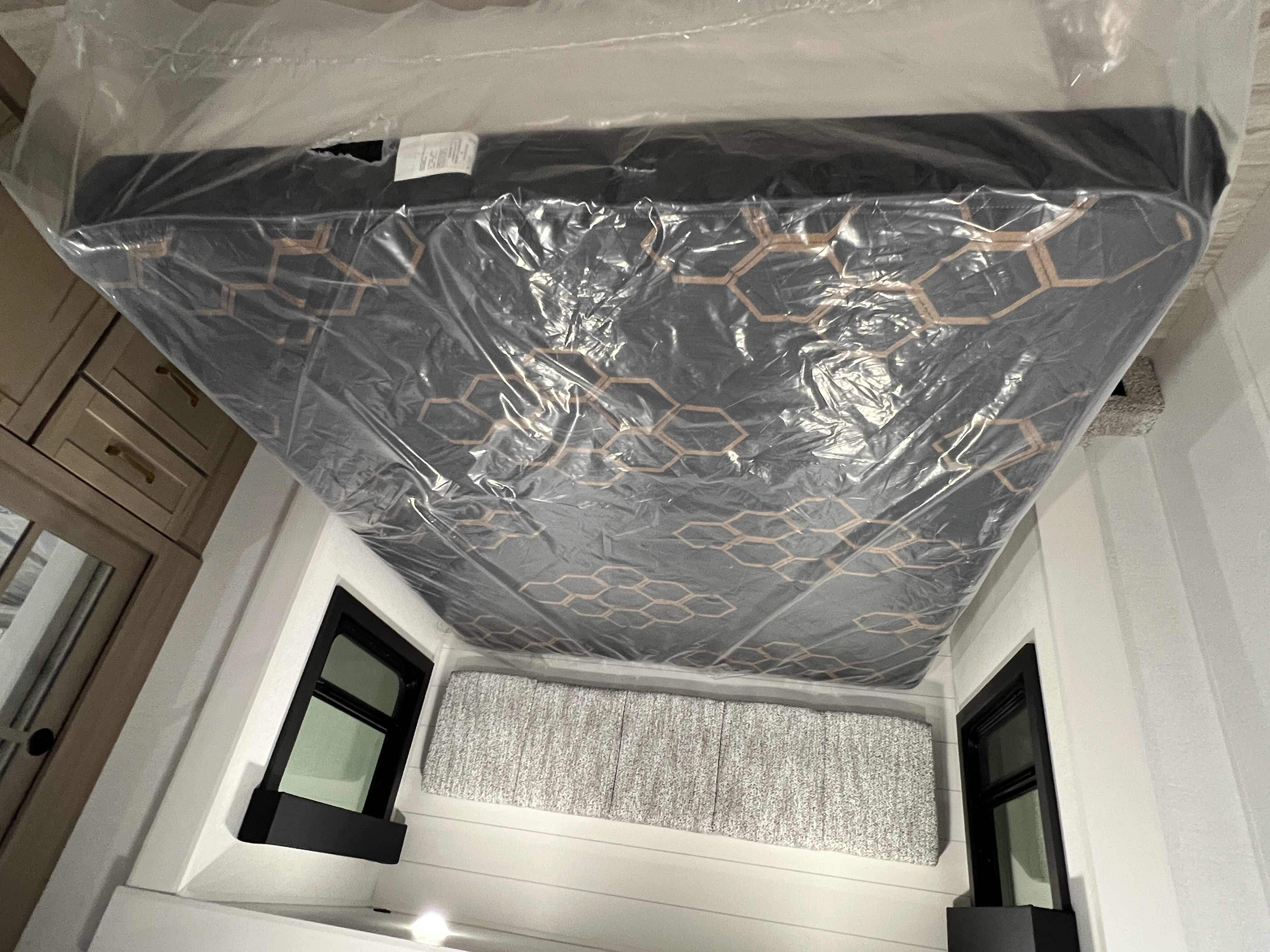 2027 Jayco Eagle 321RSTS - Image 26