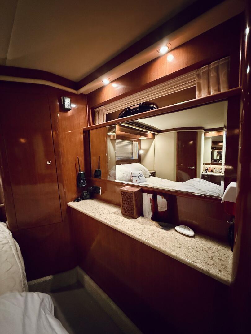 2003 Sea Ray 480 Motor Yacht - Image 65