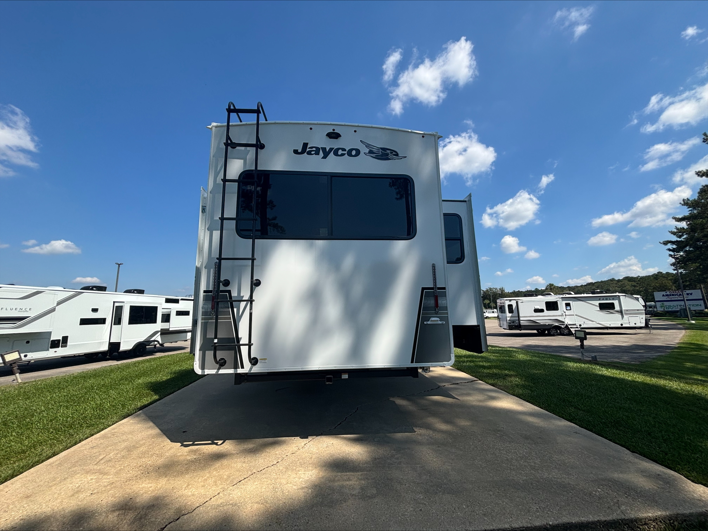 2027 JAYCO EAGLE 294CKBS - Image 3