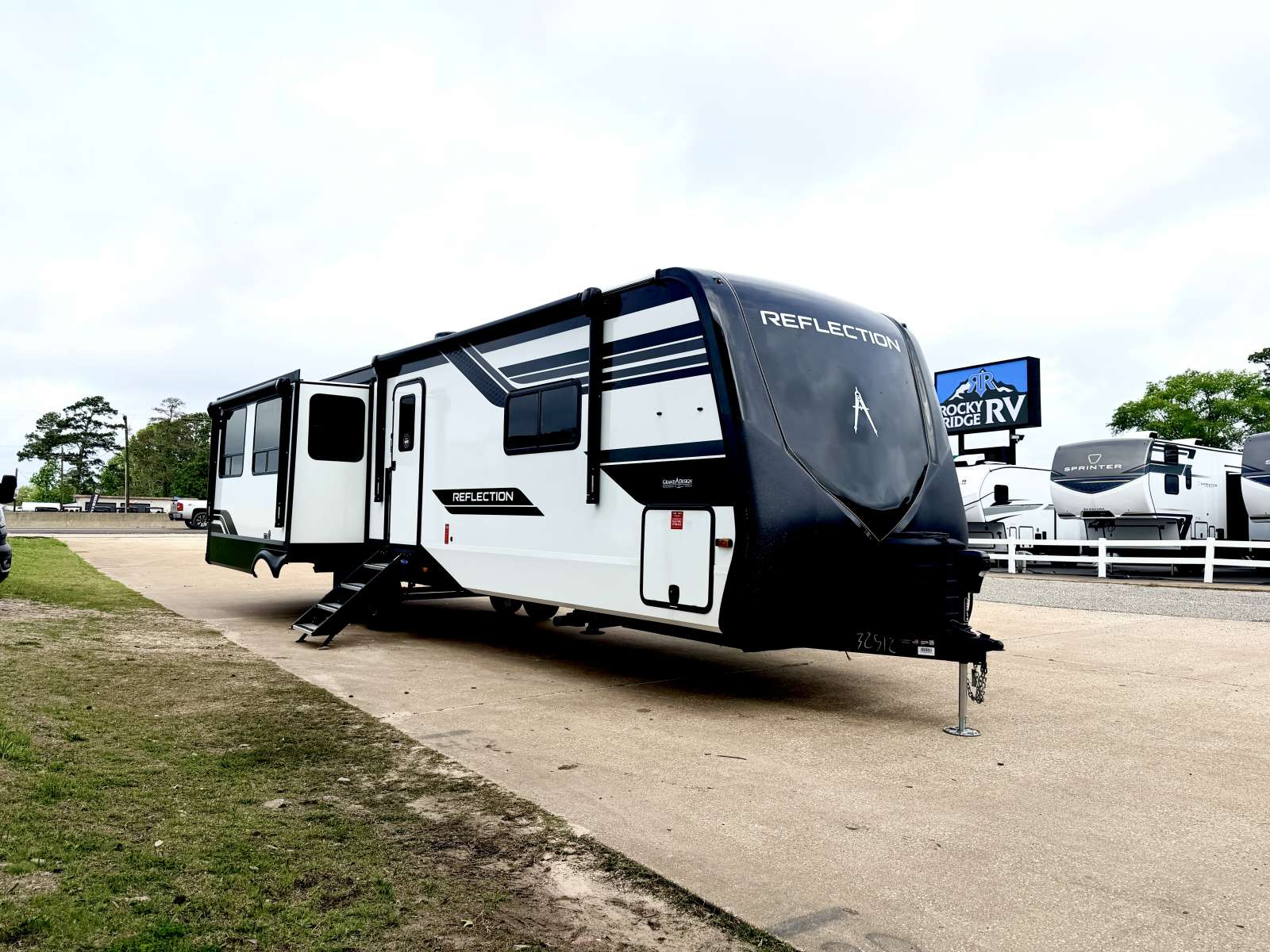 2026 Grand Design Reflection Travel Trailer 345RLTS - Image 1
