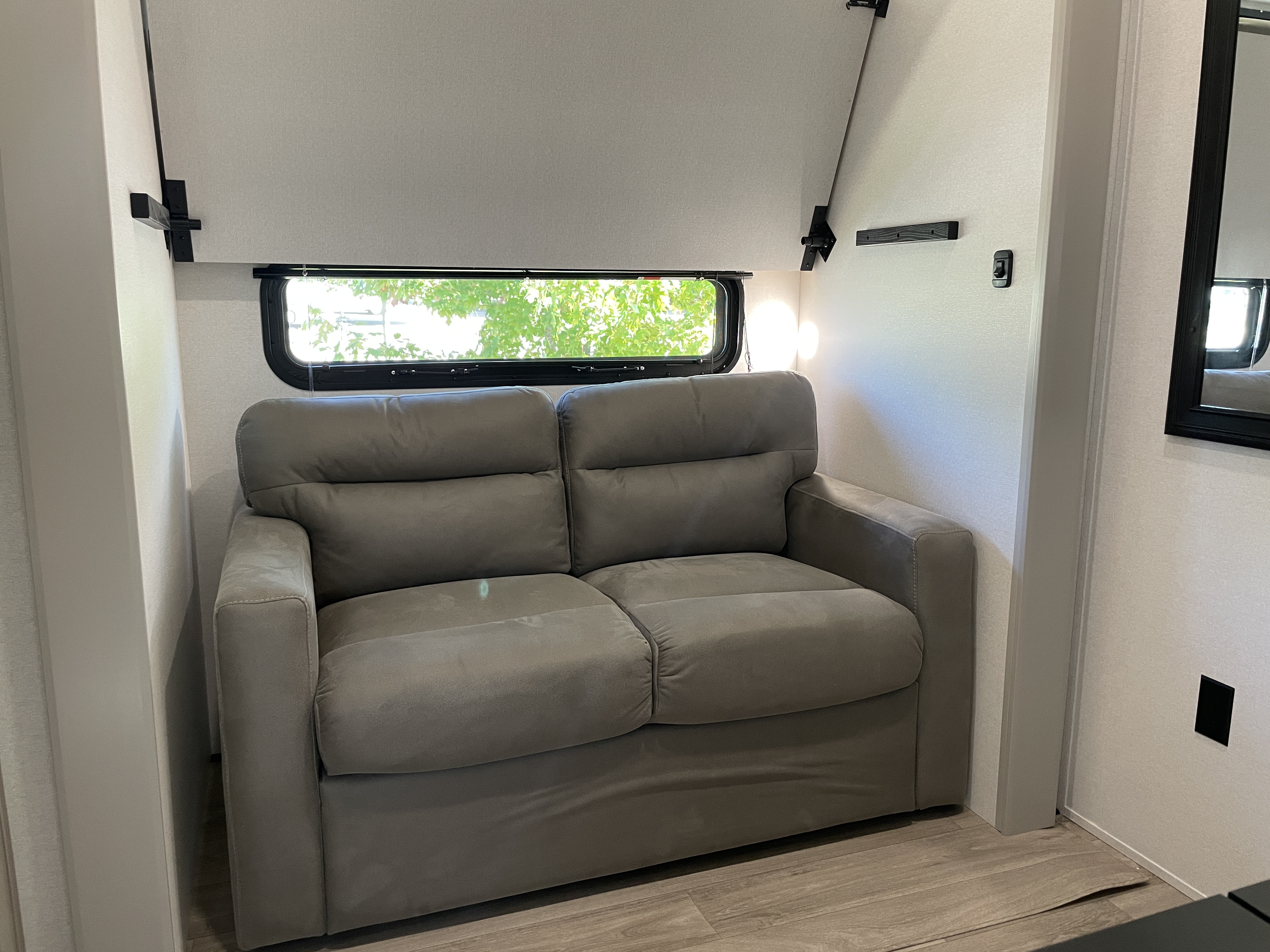 2027 Jayco North Point 361RLBH - Image 17