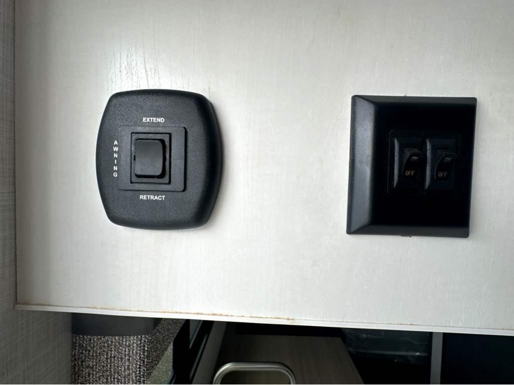2026 VENTURE RV SIENNA 140VFD - Image 21