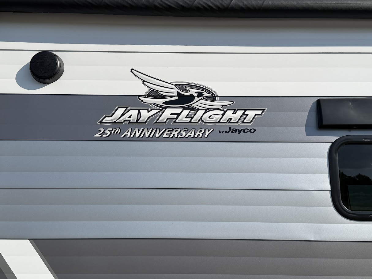 2027 JAYCO JAY FLIGHT 321BDS - Image 14