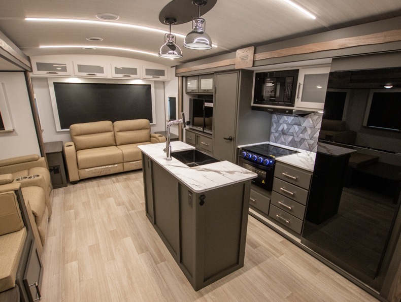2026 Keystone Bullet Crossfire 287RLS - Image 5