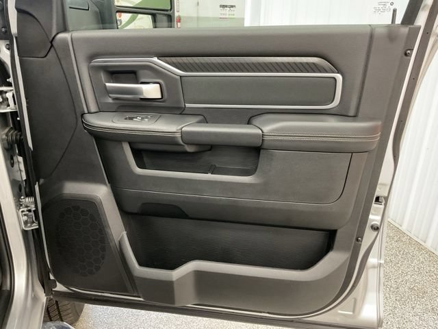 2026 Ram 2500 Big Horn 4x4 Crew Cab 6'4" Box - Image 37