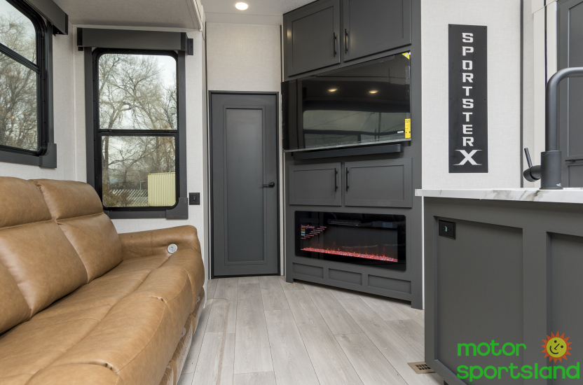 2025 KZ RV Sportster X 3915X - Image 15