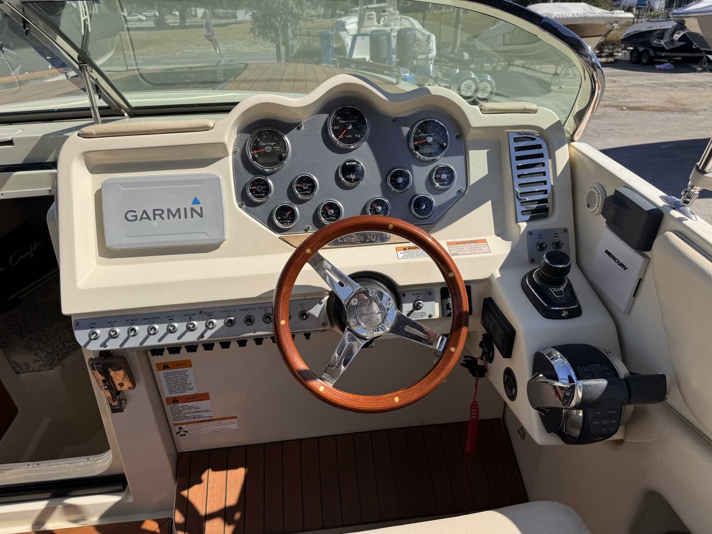 2019 Chris-Craft - Image 13