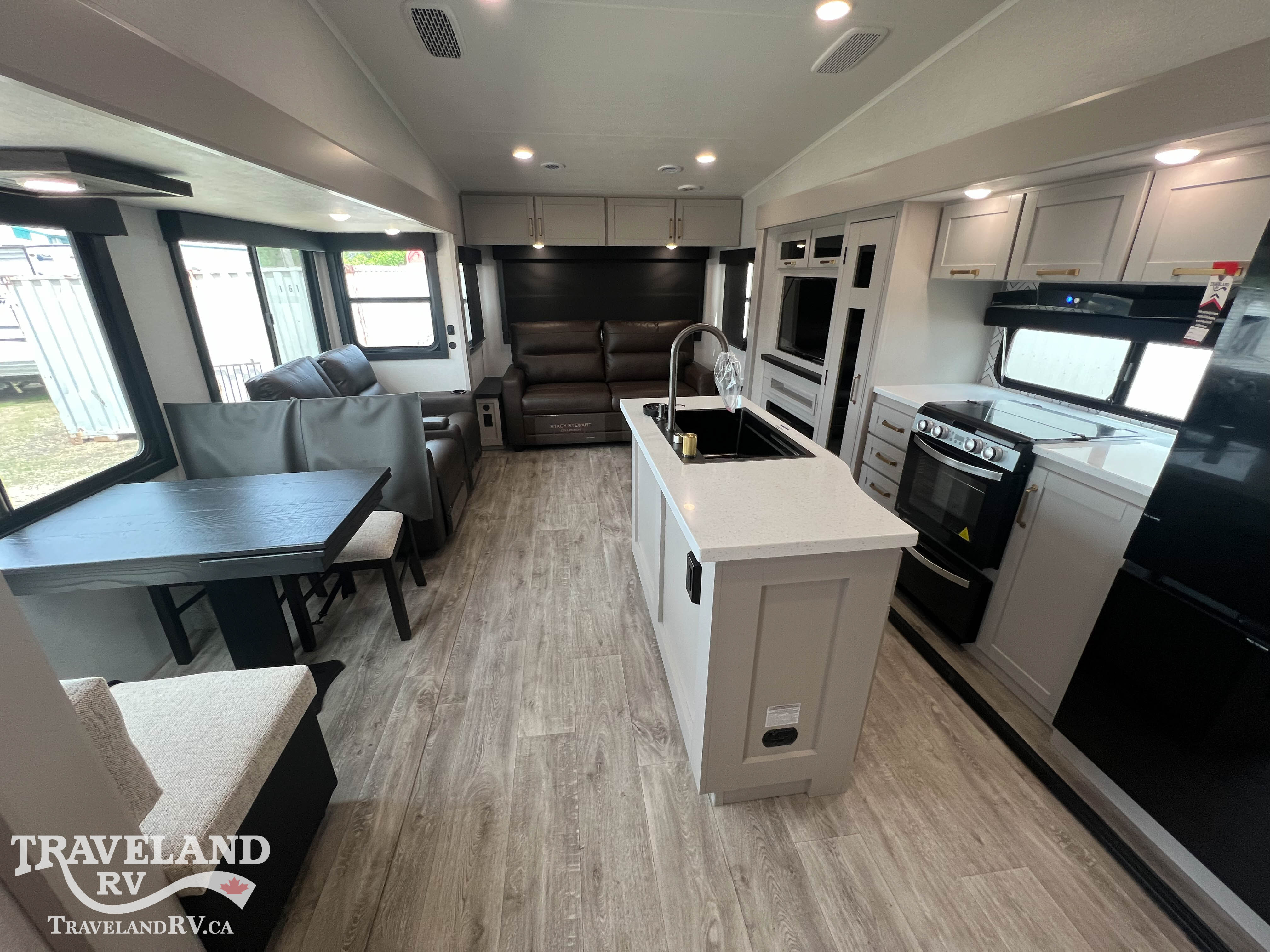 2026 Heartland Sundance Fifth Wheel 29RLCS - Image 3