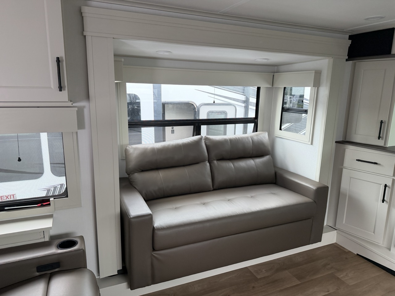 2026 Grand Design Solitude 380FL - Image 30