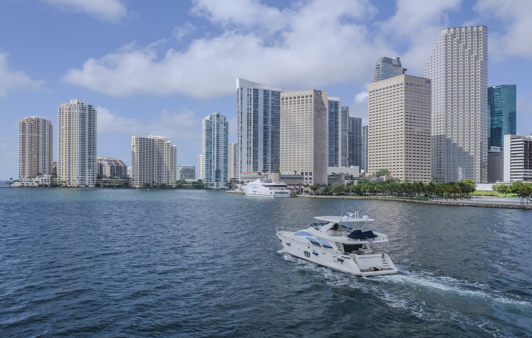 2008 Azimut 75 - Image 50