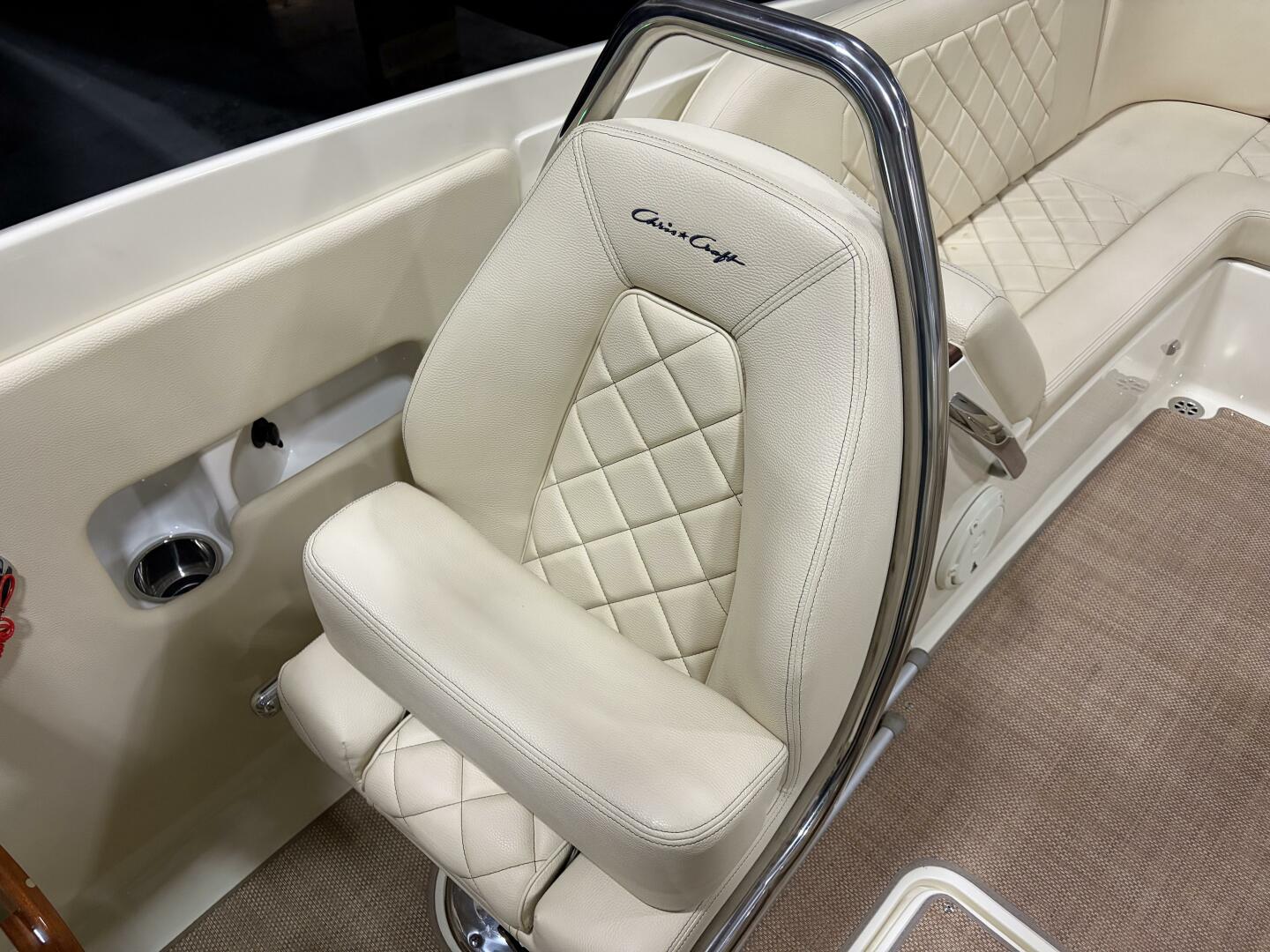 2020 Chris-Craft - Image 24