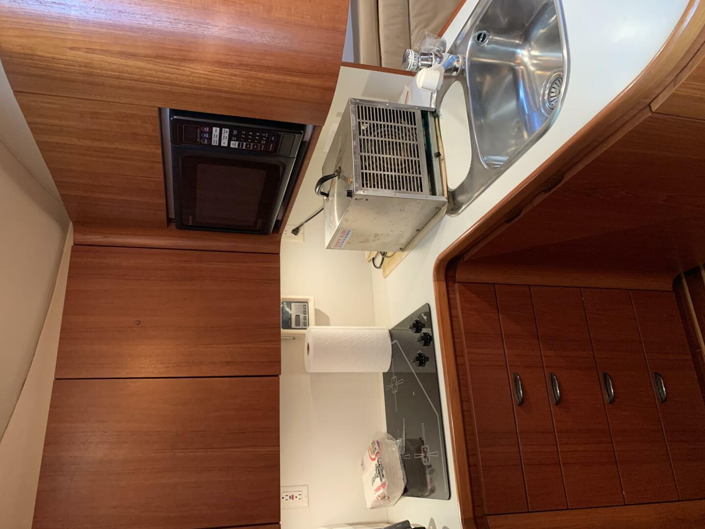 1999 Tiara Yachts 43 Open - Image 4