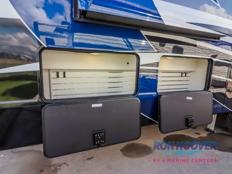 2024 FOREST RIVER 421FK - Image 27