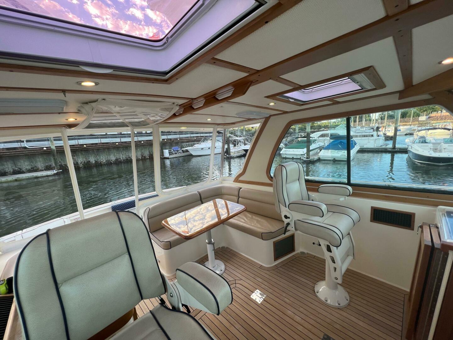 2008 Sabre 42 Hardtop Express - Image 10