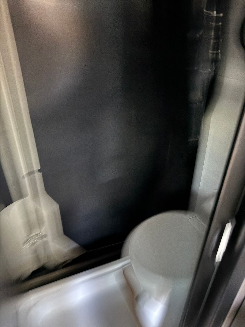 2025 27North Venture Van 170 - Image 11