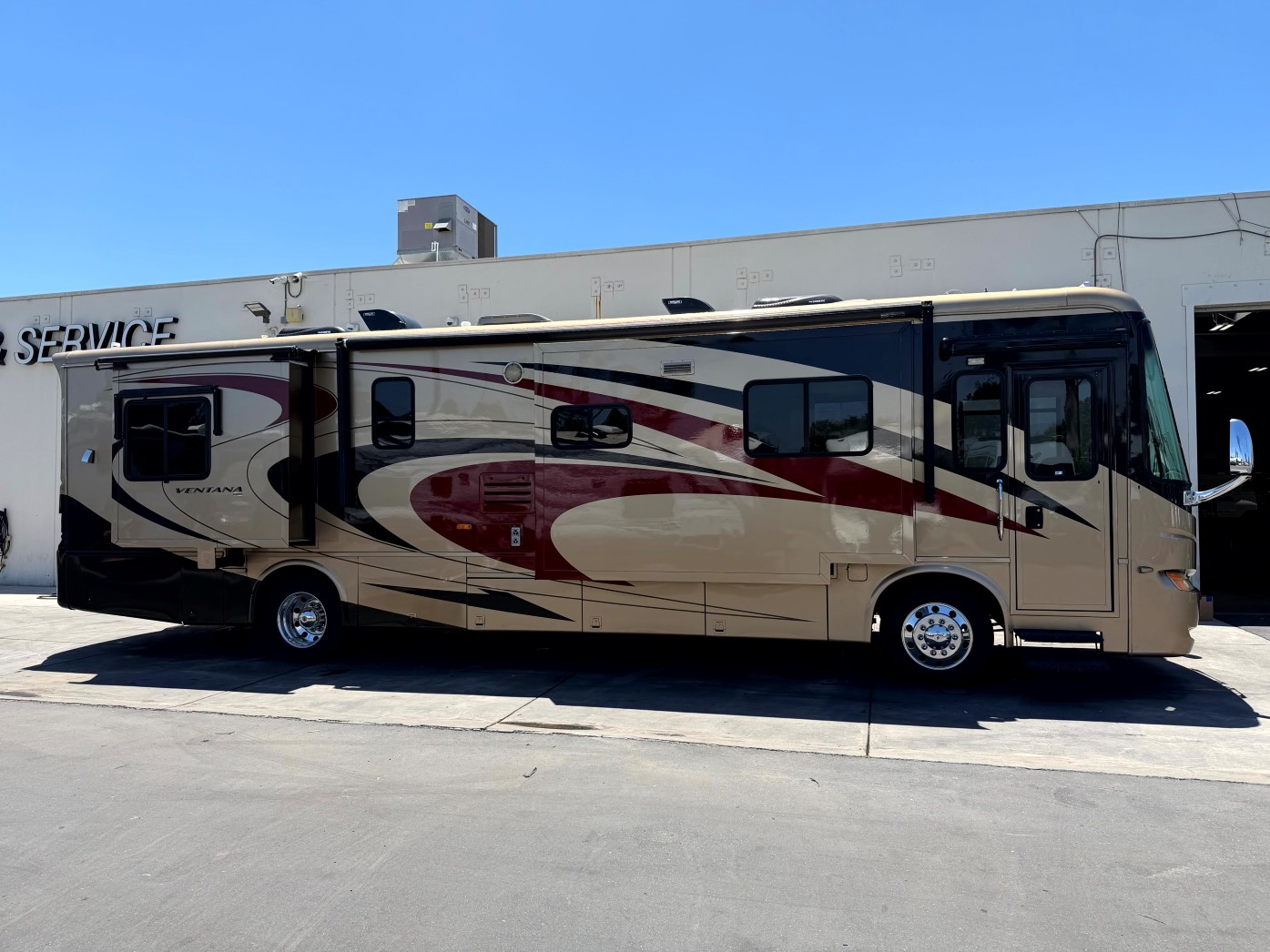 2007 Newmar Ventana 3933 - Image 2