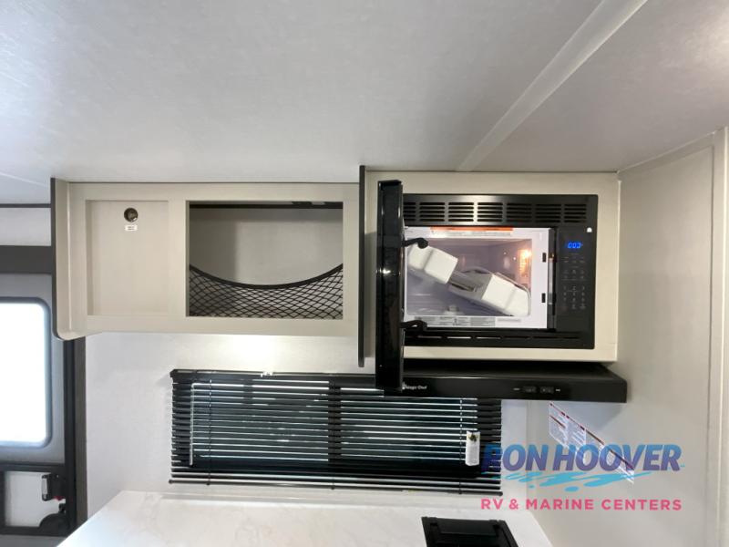 2025 COACHMEN 24RB - Image 16