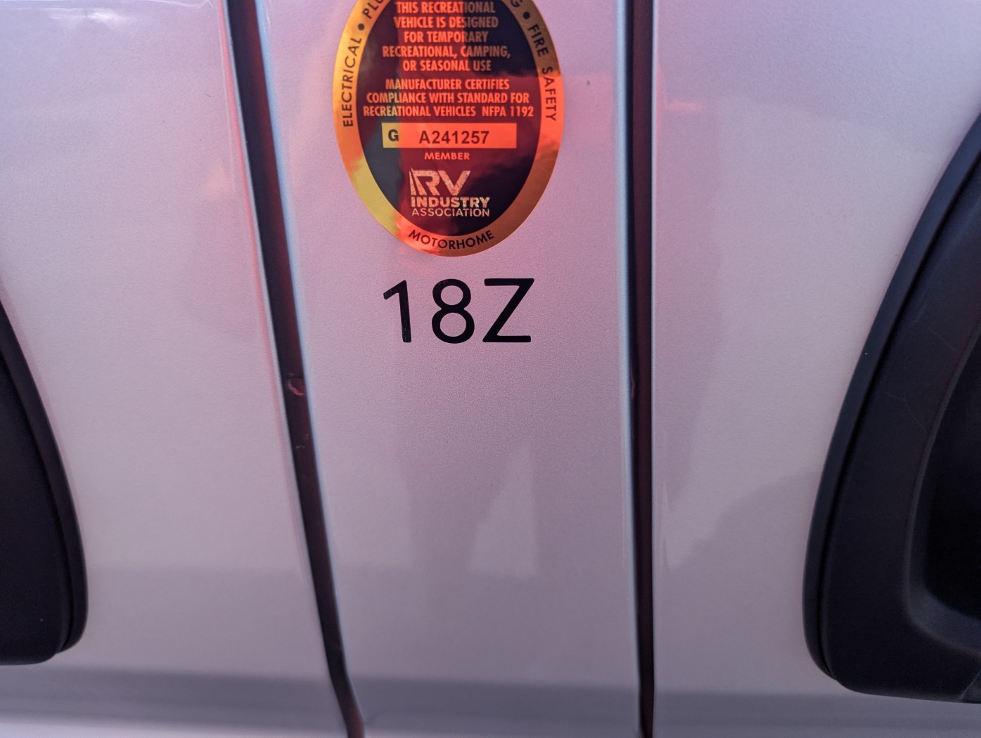 2027 Thor Motor Coach Rize 18Z - Image 9