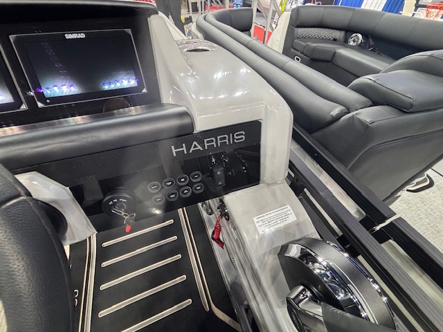 2026 HARRIS SOLSTICE 230 CWDH - Image 20