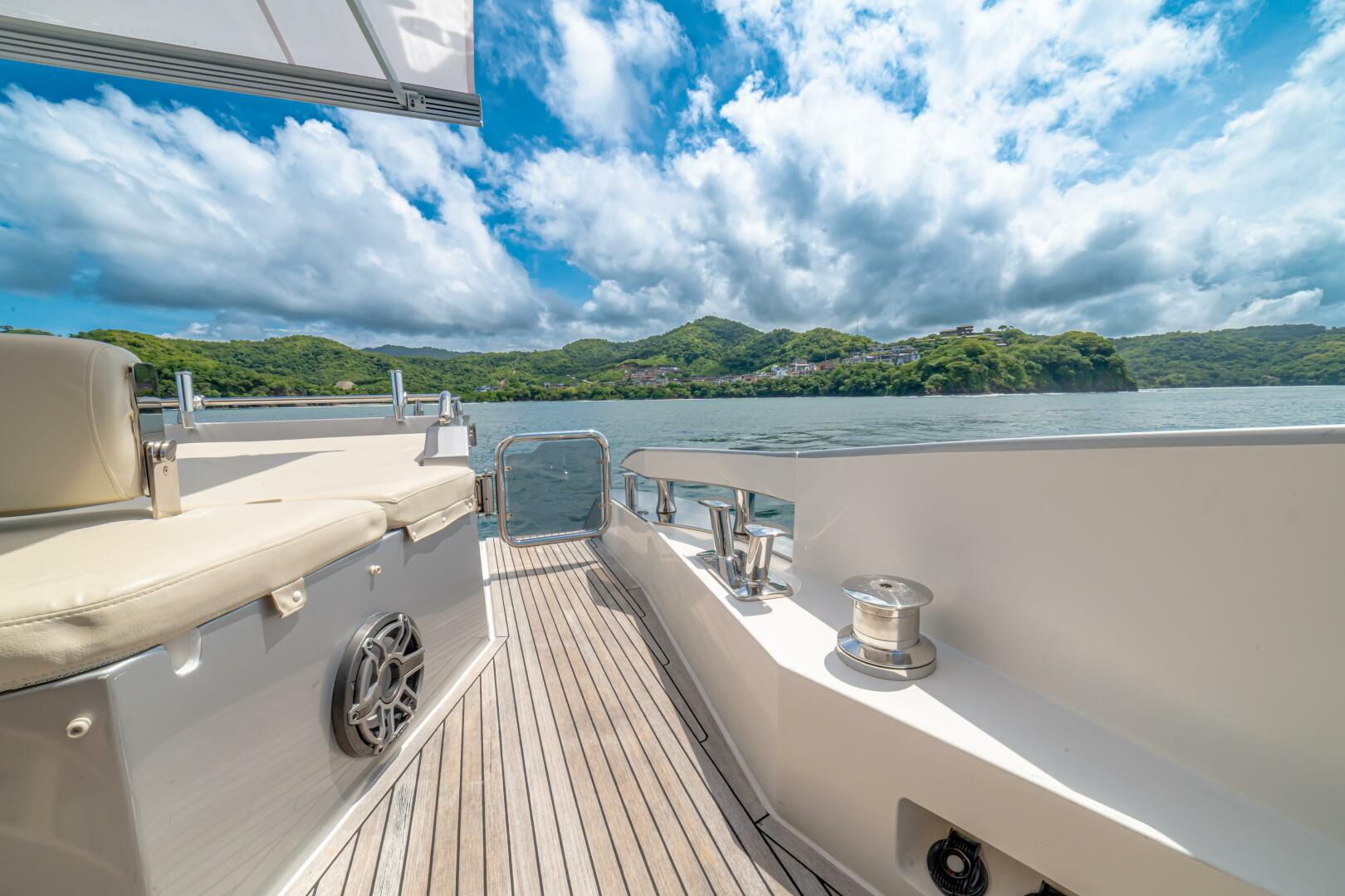 2017 Azimut 77S - Image 32