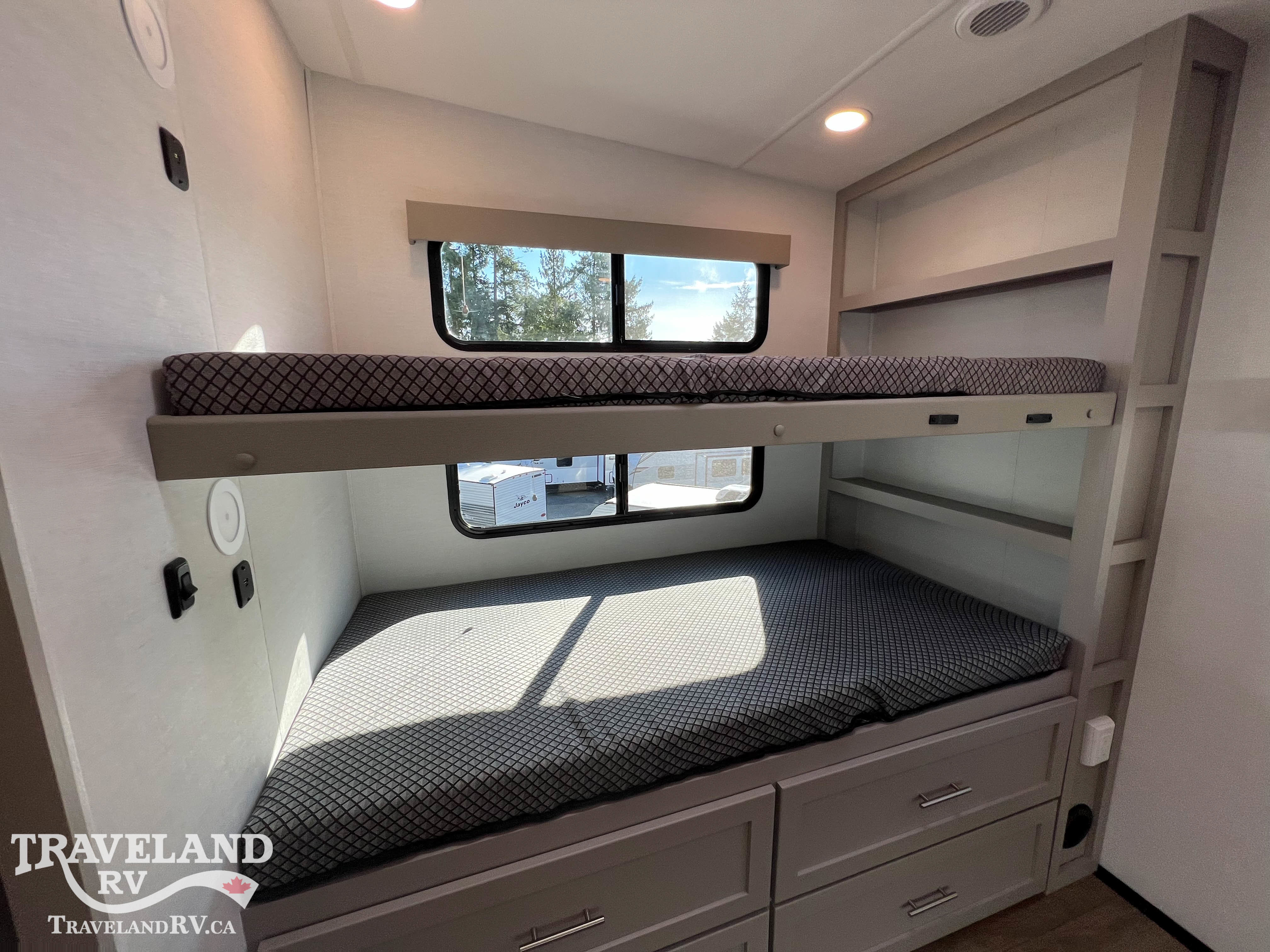 2026 Alliance RV AVENUE 30BH - Image 16