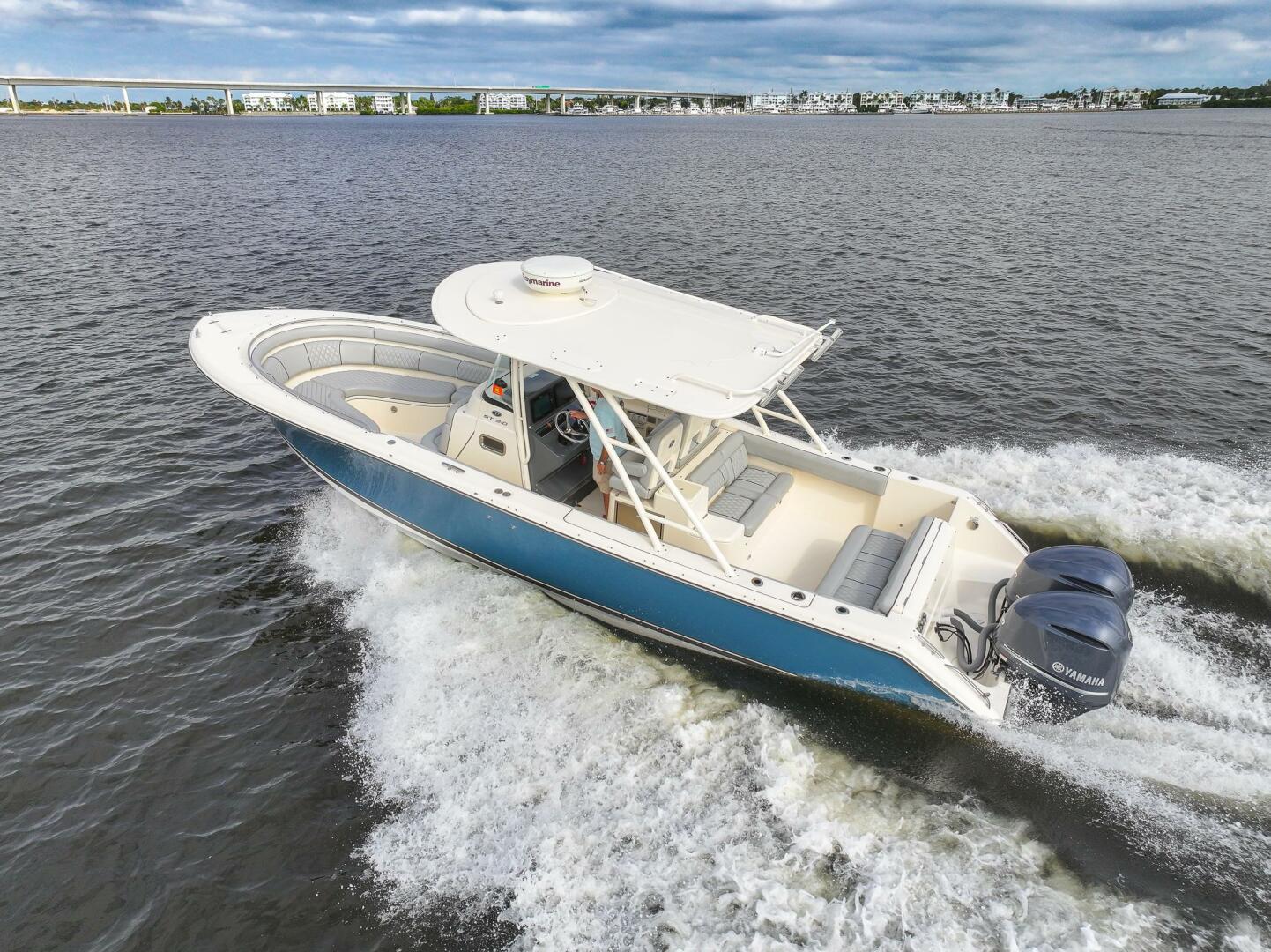 2012 Pursuit ST 310 Sport - Image 7