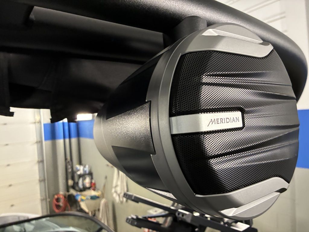 2026 MasterCraft XT24 - Image 53