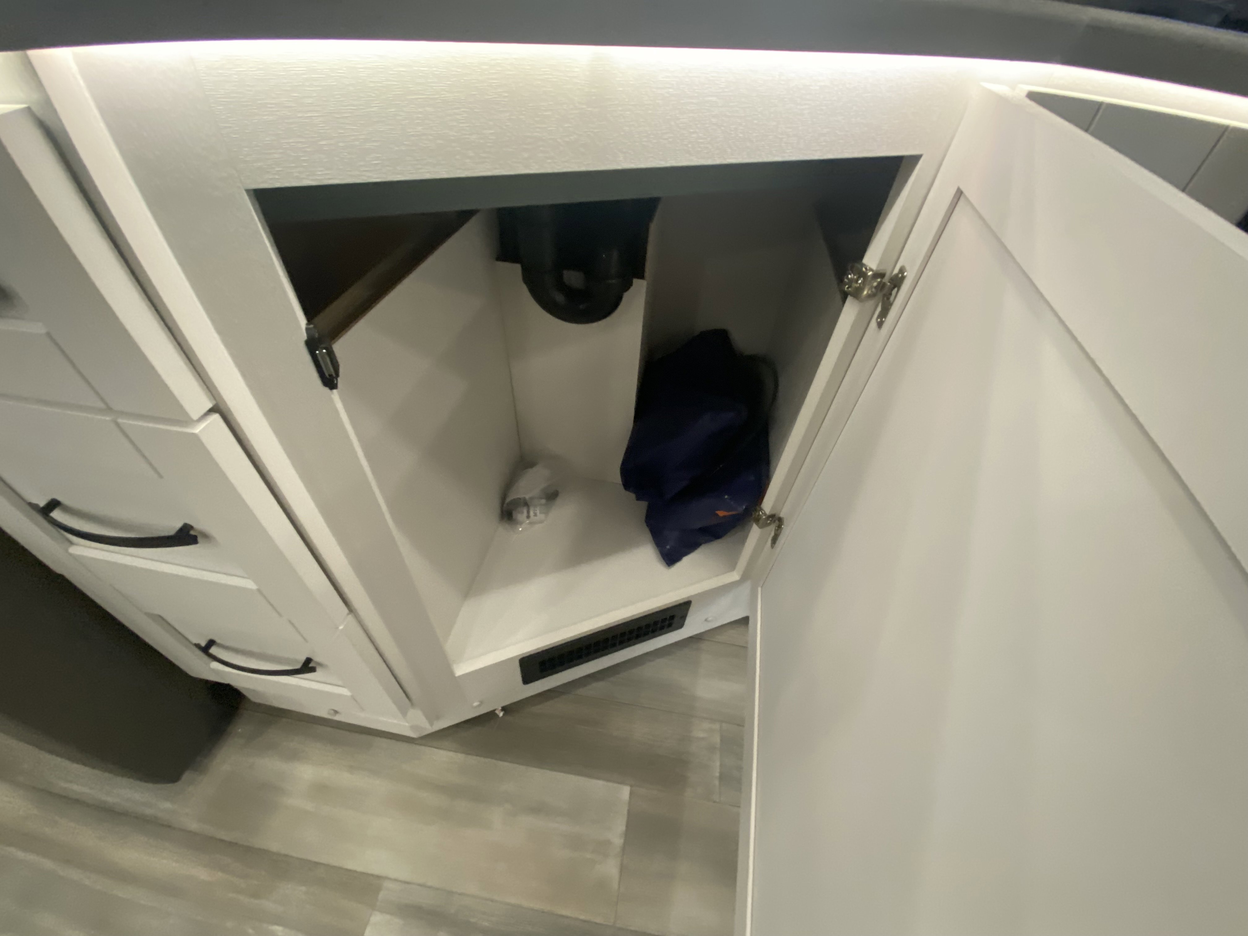 2026 JAYCO PRECEPT 34G - Image 28