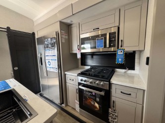 2026 JAYCO NORTH POINT 382FLRB - Image 26