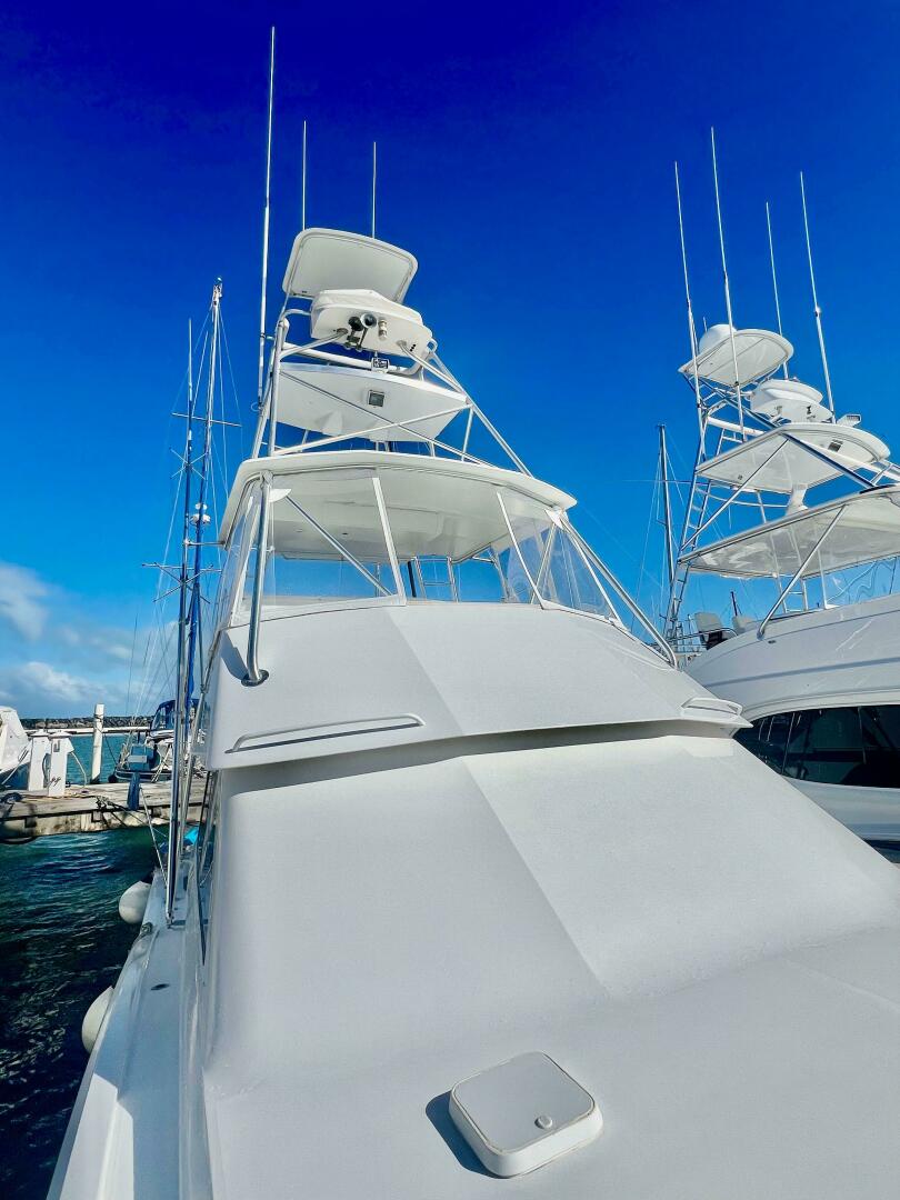 1997 Viking 43 Convertible - Image 5