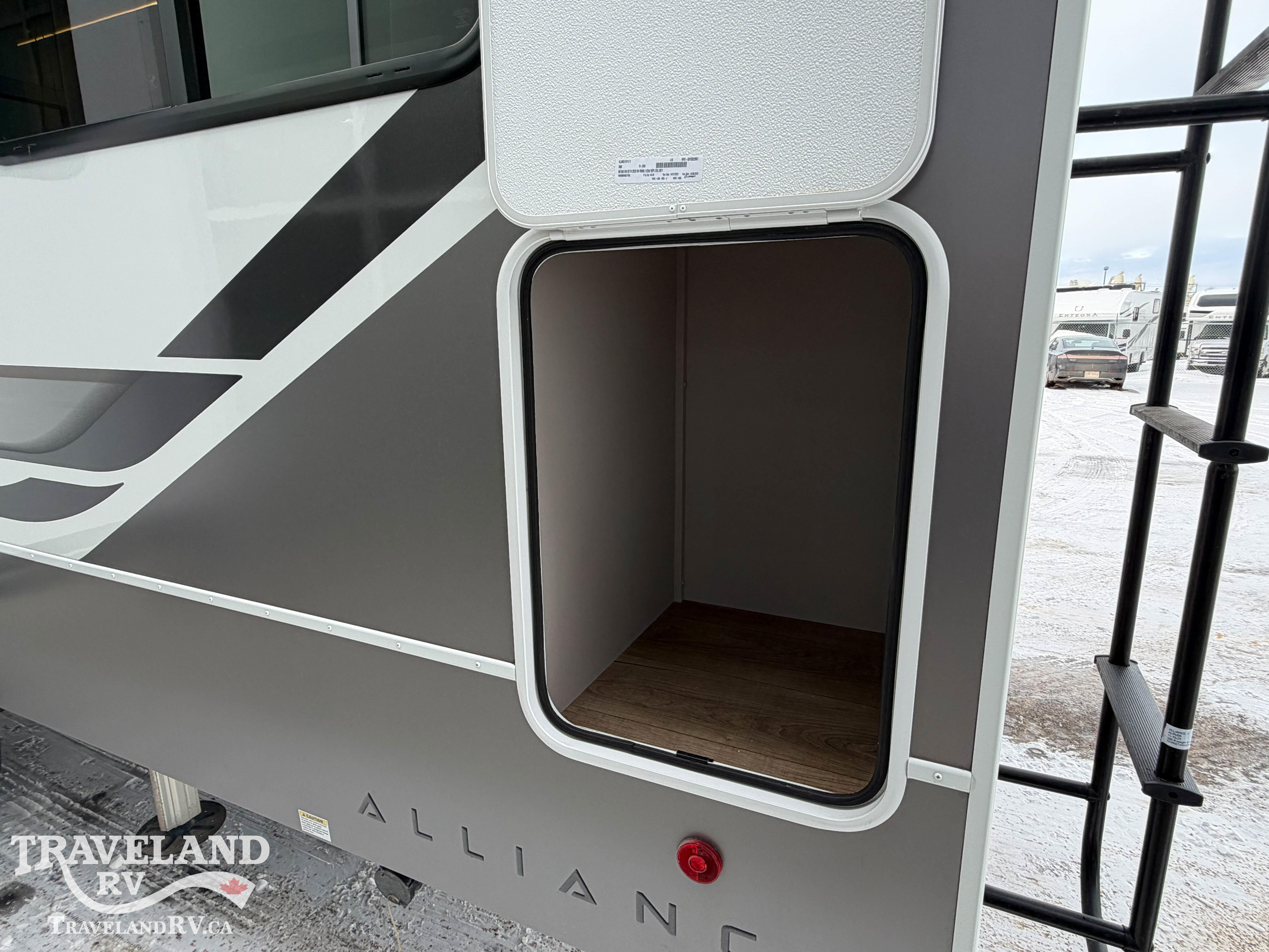 2026 Alliance RV PARADIGM 312RK - Image 9