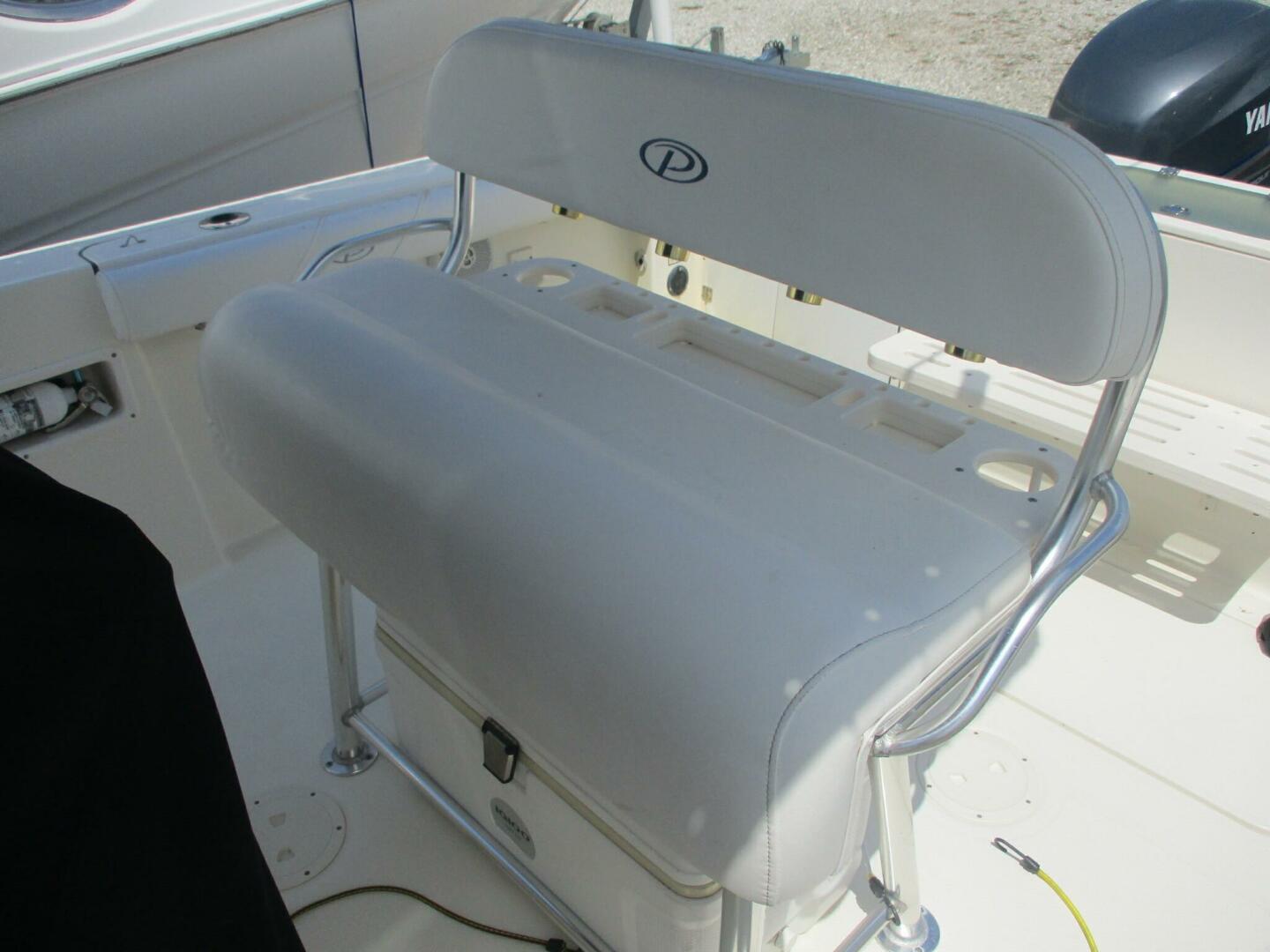 2006 Pursuit - Image 25